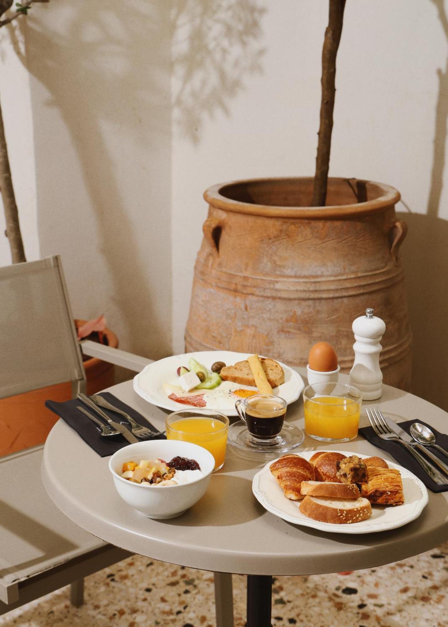 Vasi Hotel Athens Ngoại thất bức ảnh